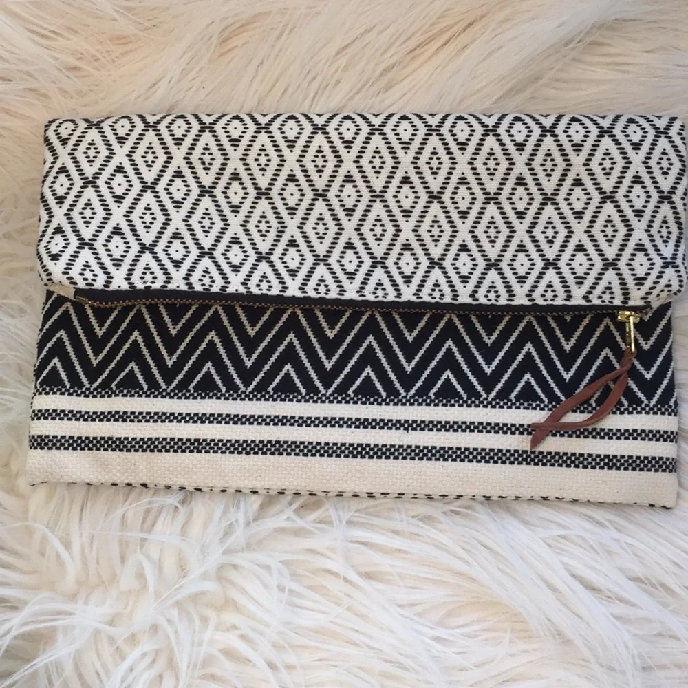 Tribe Alive Fold Over Reversible Clutch